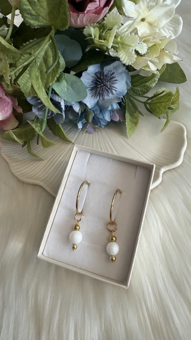 עגילי נתיב לבן