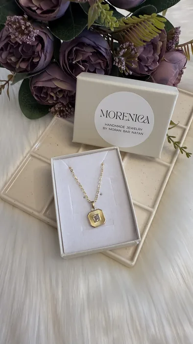 שרשרת זוהר - זרקון לבן