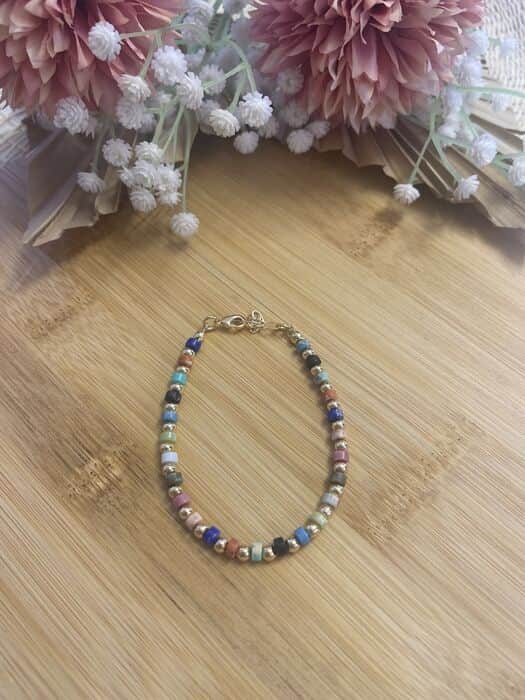 צמיד אבני חן ג'ספר צבעוניות