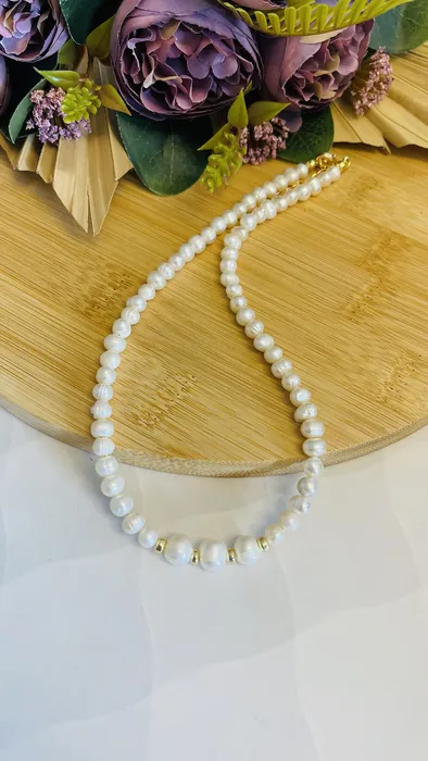 שרשרת פנינים הלן