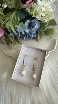 עגילי נתיב לבן