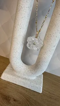 שרשרת פרח-קוורץ