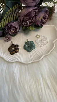 שרשרת פרח-ג'ייד