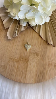 תליון לב משובץ זרקונים