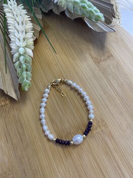 צמיד פנינים ואבני חן אמטיסט