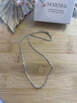 שרשרת ריבועים קטנים