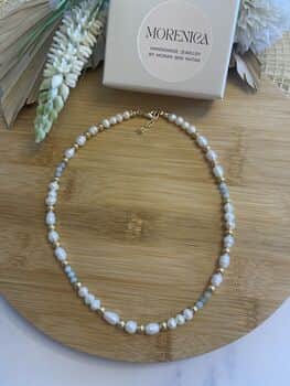 שרשרת פנינים בשילוב אבני אקווה מרין