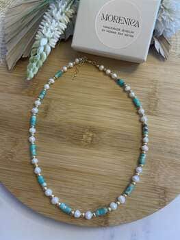 שרשרת פנינים בשילוב אבני ג'ספר טורקיז