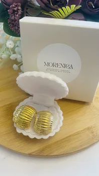 עגילי פסים צמודים