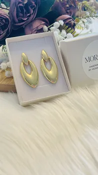 עגילי סנדרה