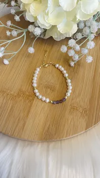 צמיד פנינים ואבן חן אמטיסט